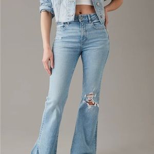 American Eagle Jeans BNWT /Never worn size 6 X-LONG/28w